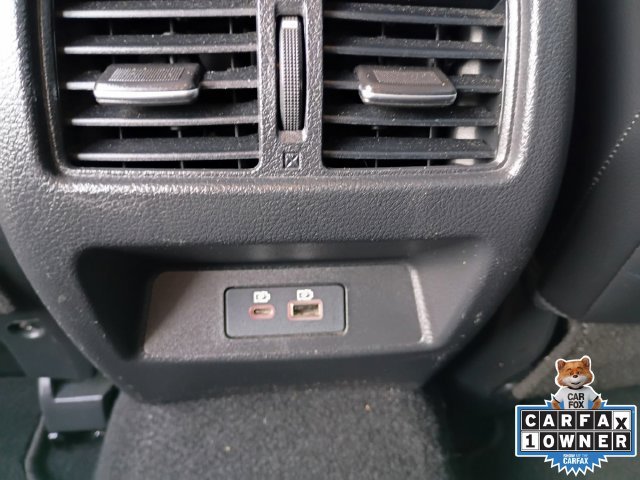 Used 2019 White Nissan 2.5 Platinum image 25
