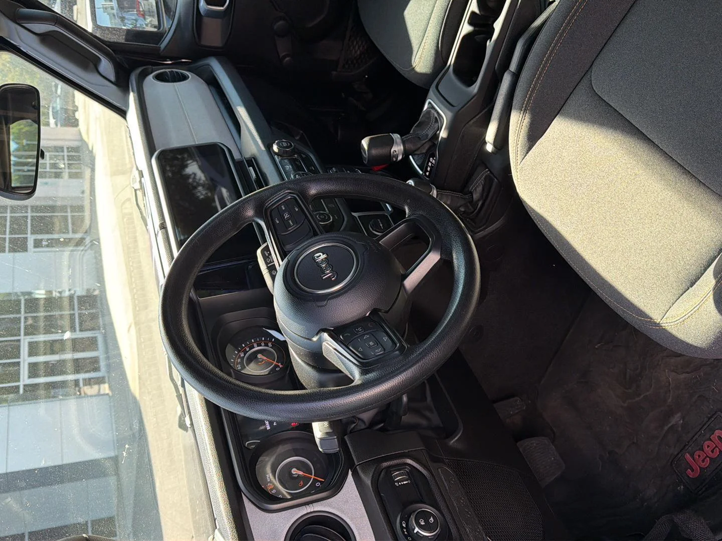 2024 Jeep Gladiator