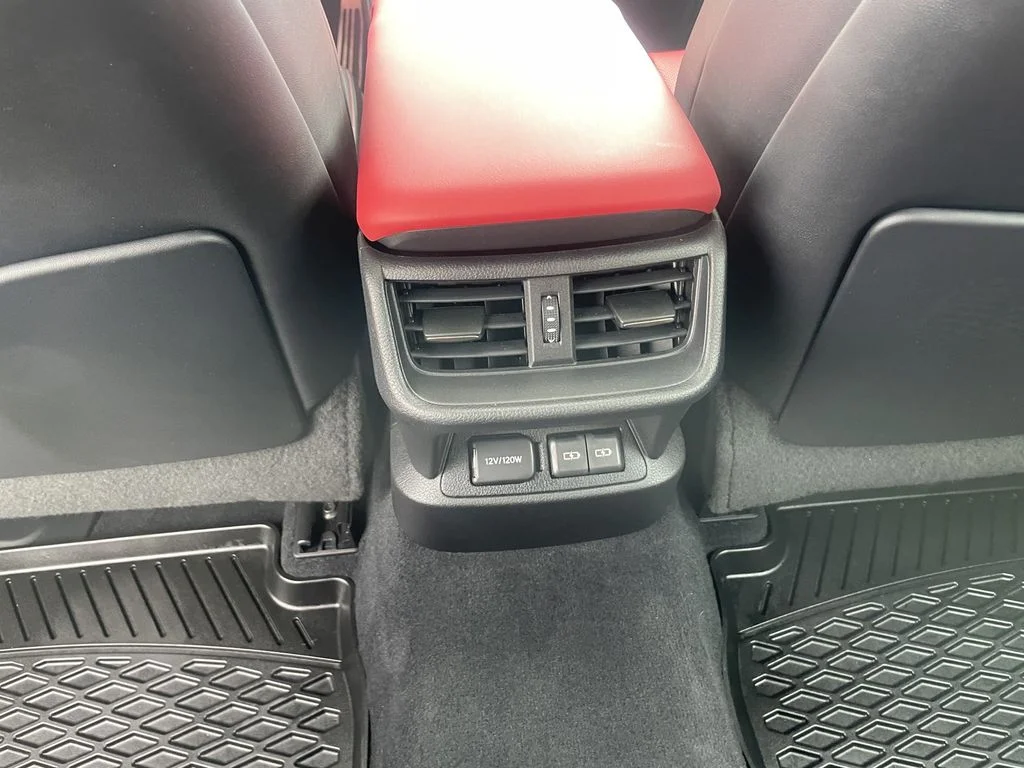 Used 2022 Iridium Lexus F Sport Handling image 13
