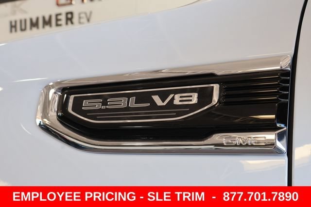 New 2026 Summit White GMC SLE image 12