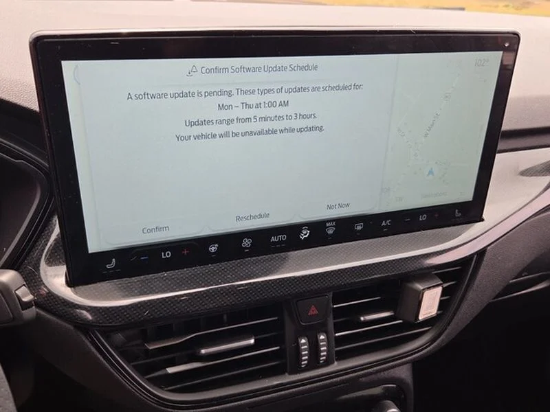 Used 2025 Carbonized Gray Metallic Ford ST-Line image 21