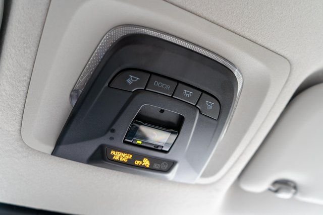 Used 2023 Beige Toyota L image 34