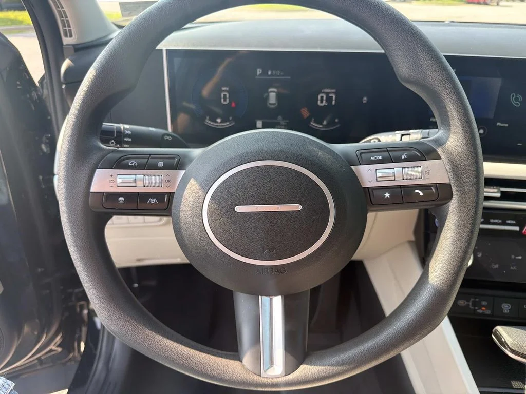 Used 2026 Black Hyundai SEL image 10