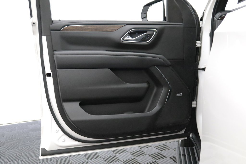 2022 Chevrolet Suburban High Country - Photo 19
