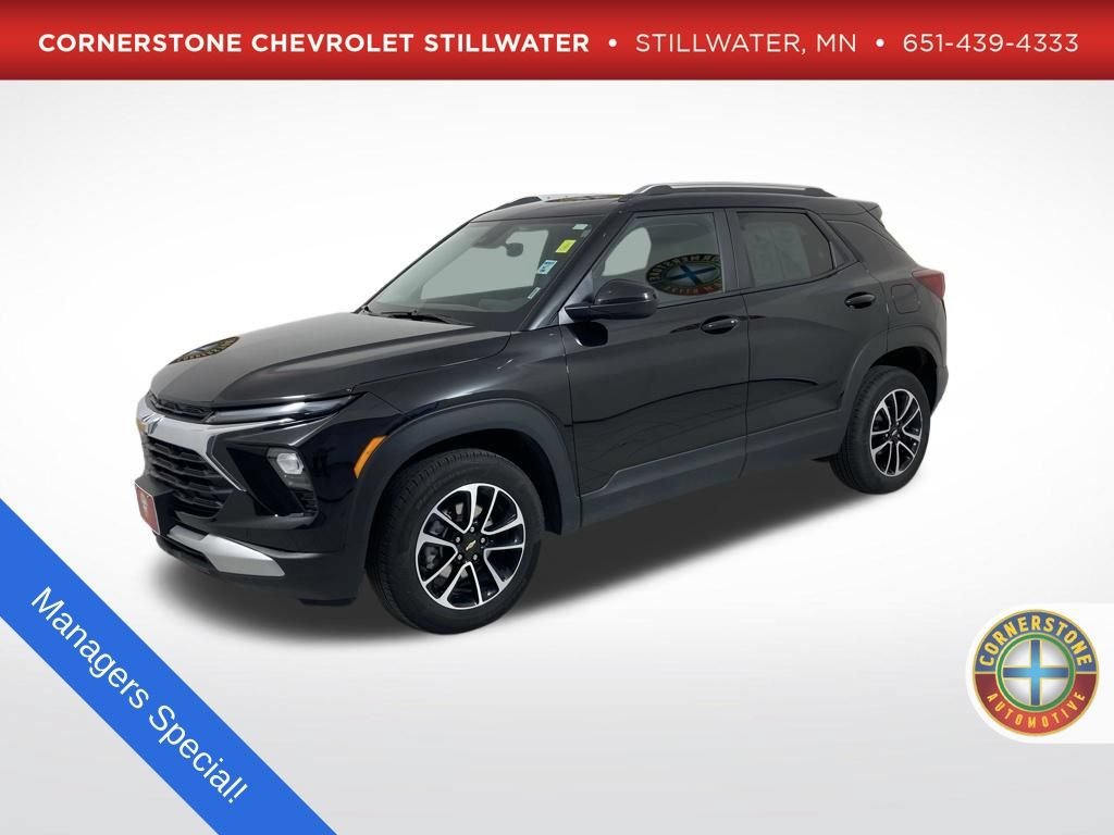 Used 2025 Mosaic Black Metallic Chevrolet LT image 1