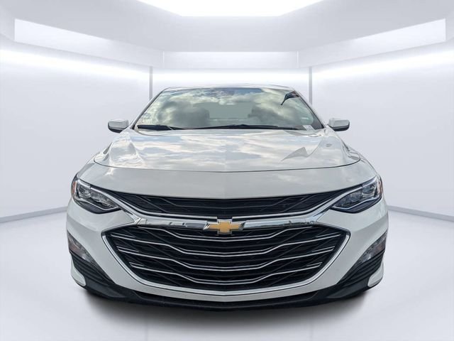 Used 2024 White Chevrolet LT image 8