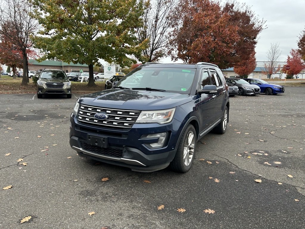 2016 Ford Explorer Limited photo 2