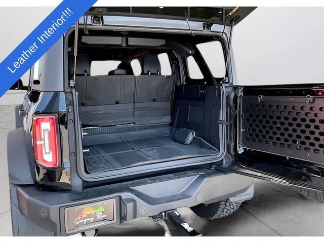 Used 2023 Black Ford Wildtrak image 28