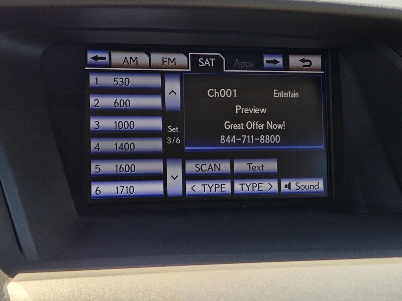 Used 2013 Cashmere Metallic LEXUS AWD 4DR image 19