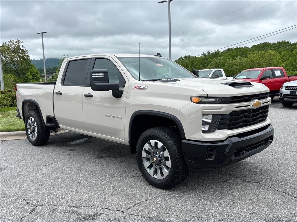 New 2026 White Sands Chevrolet Custom image 6
