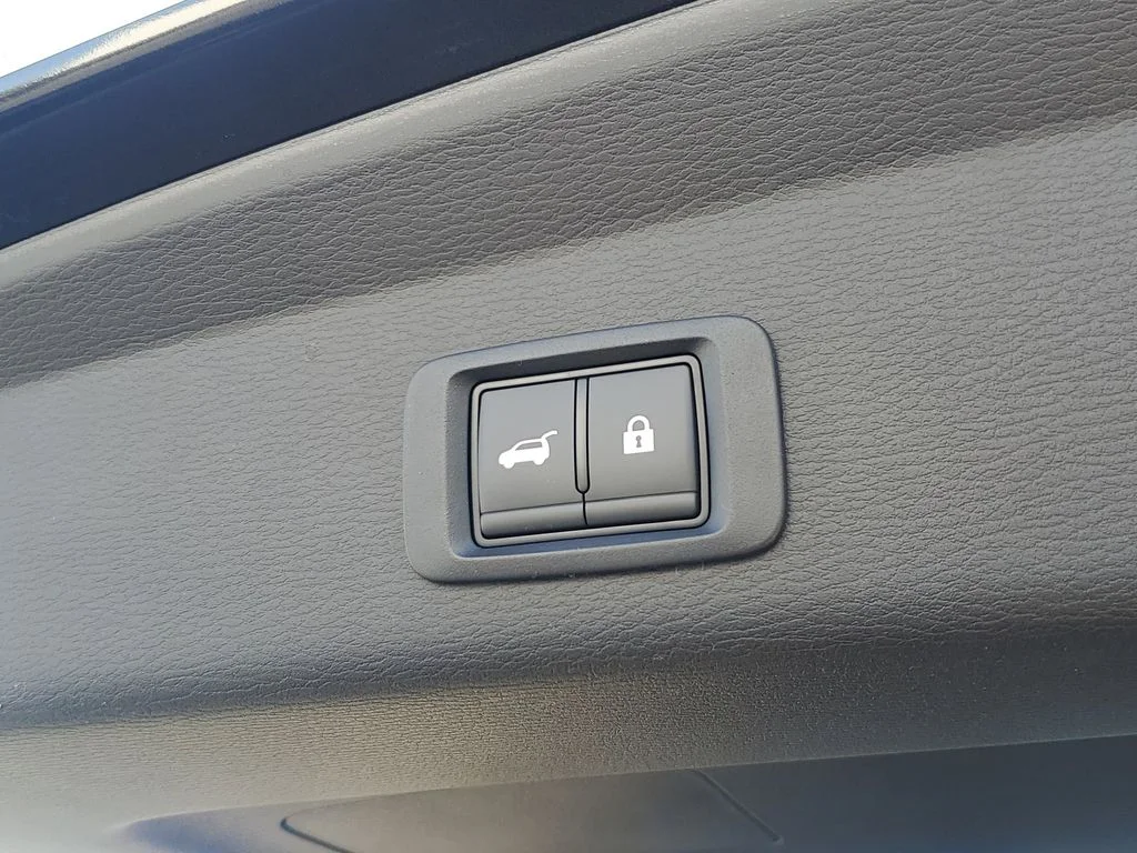 2026 Mitsubishi Outlander SE - Photo 11