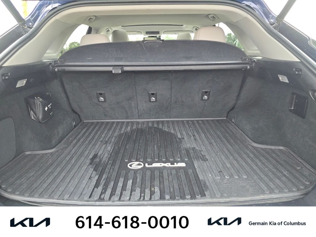 Used 2018  Lexus 350 image 21