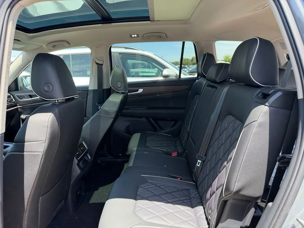 New 2026 Pure Gray Volkswagen 2.0T SEL Premium R-Line image 26