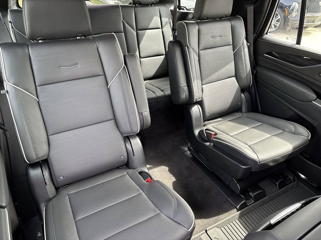 2023 Cadillac Escalade Sport - Photo 34