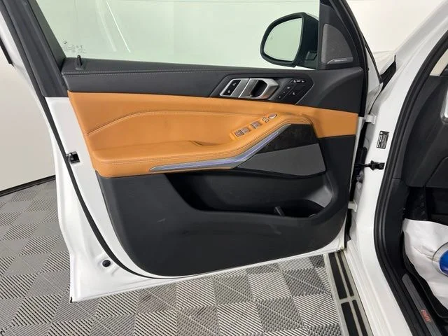 Certified Used 2023 White BMW xDrive40i image 15
