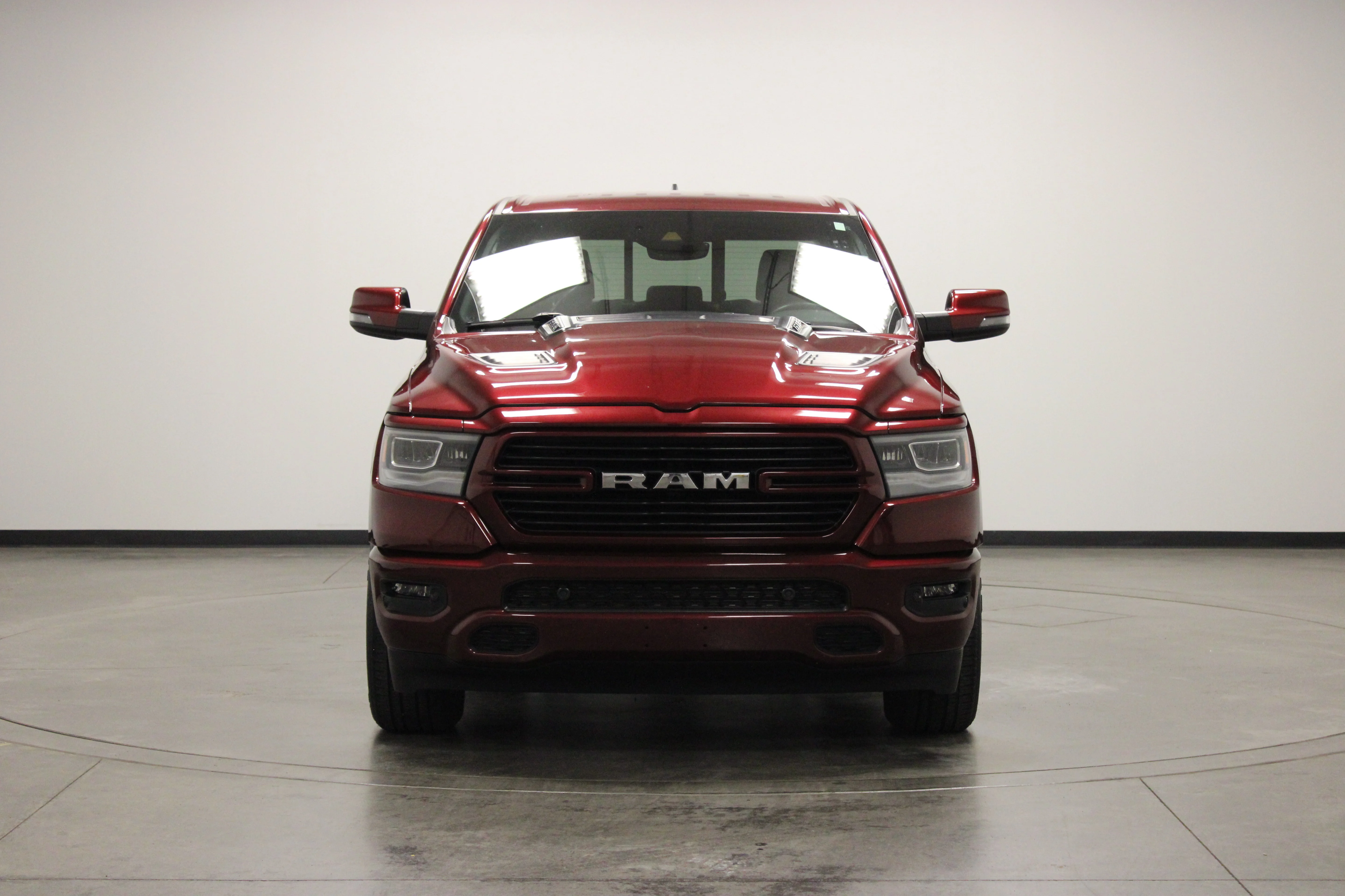 Used 2023 Delmonico Red Pearlcoat Ram Laramie image 3