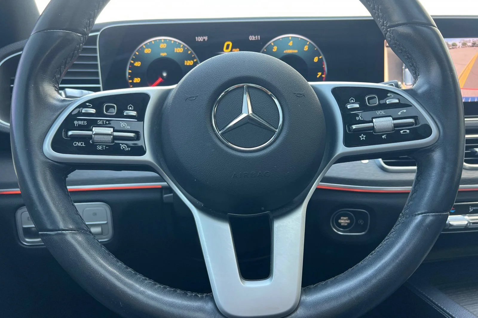 Used 2020 White Mercedes-Benz GLE 350 image 24