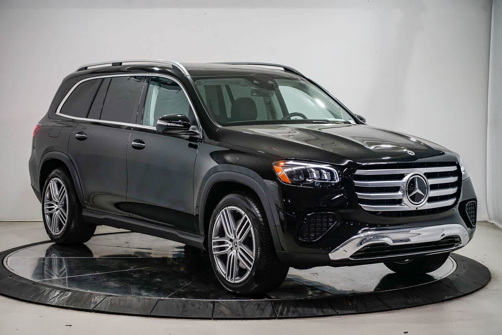 New 2026 Black Mercedes-Benz GLS 450 image 5