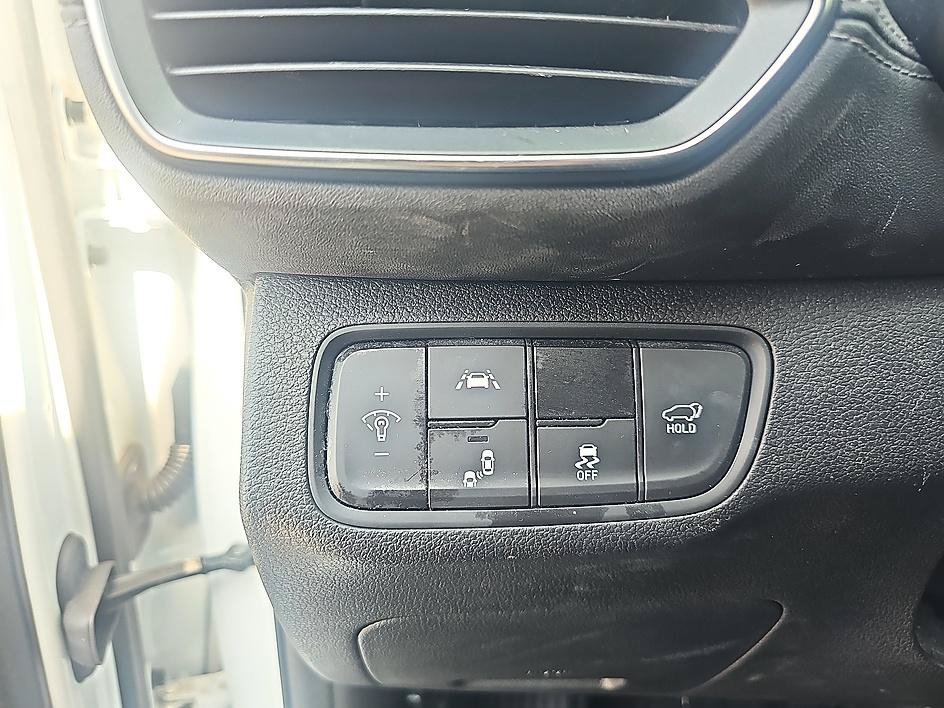 Used 2019 Quartz White Hyundai Ultimate image 14