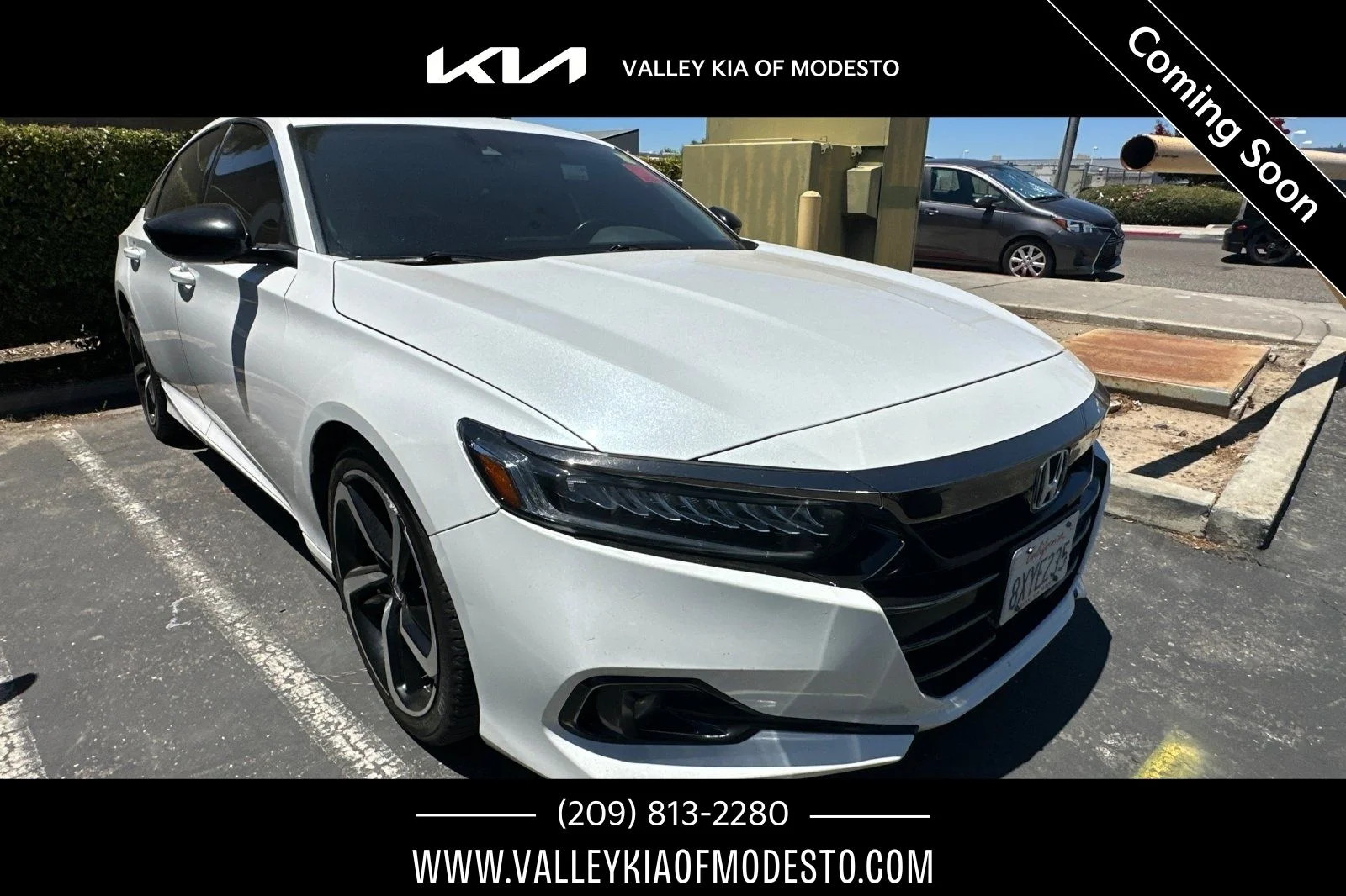 Used 2021  Honda Sport image 1