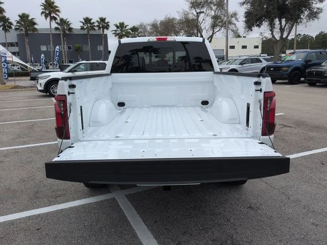 New 2026 Oxford White Ford XLT image 13