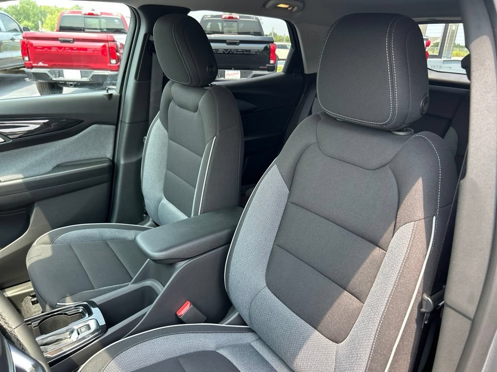 New 2026 Sterling Gray Metallic Chevrolet LT image 18
