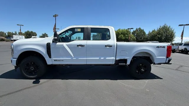 New 2026 Oxford White Ford F-250® XL image 7