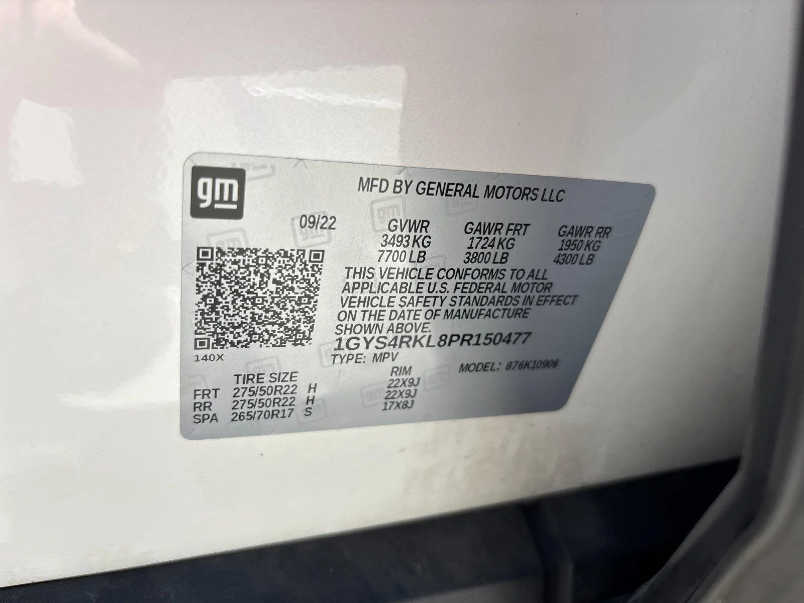 Used 2023 Crystal White Tricoat Cadillac 4WD Sport Platinum image 12