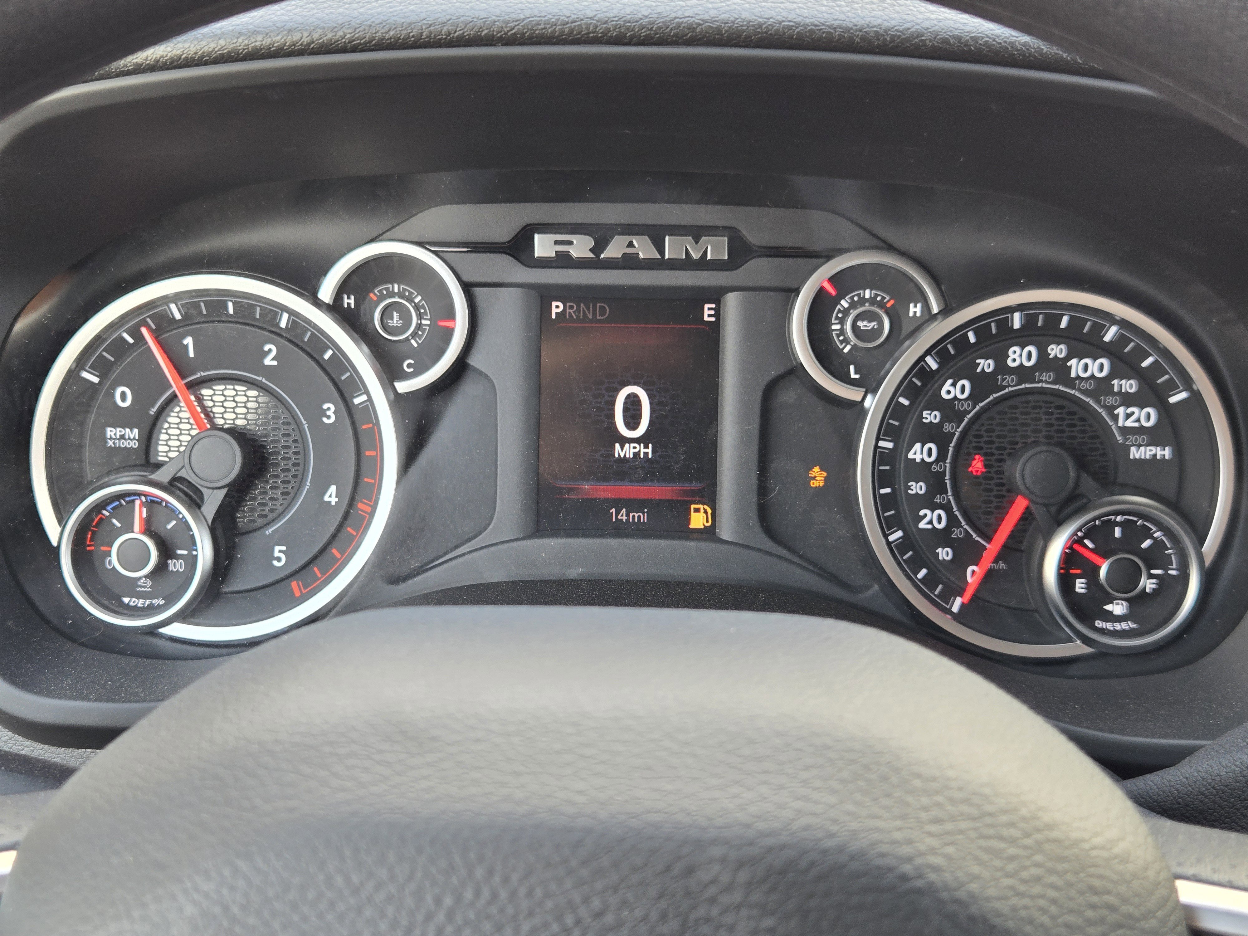 2026 RAM 2500 Tradesman - Photo 12