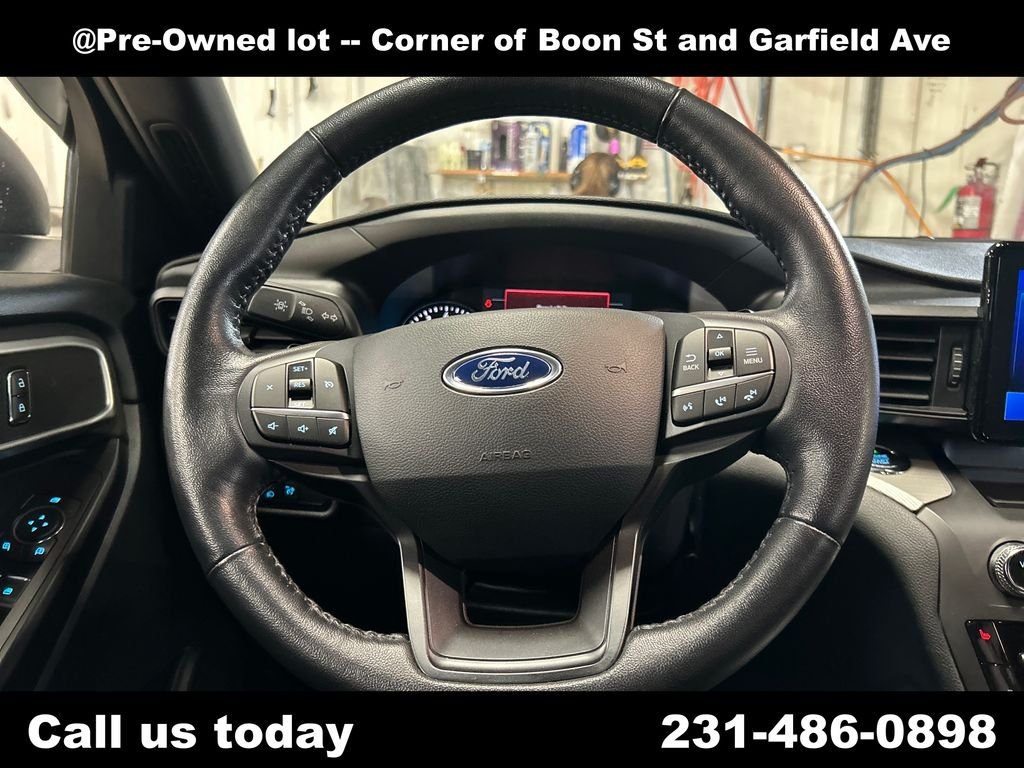 Used 2020 Blue Ford XLT image 20