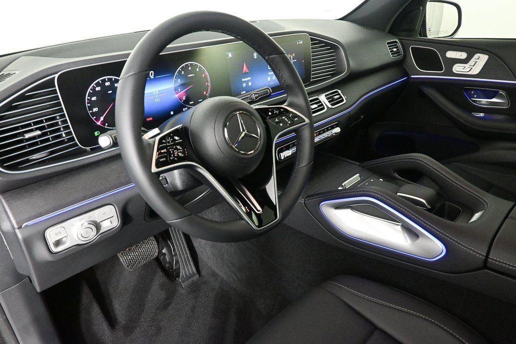 2025 Mercedes-Benz GLE GLE450 - Photo 41