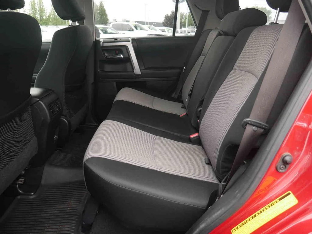 Used 2020 Red Toyota SR5 image 15