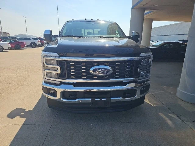 New 2026 Agate Black Metallic Ford F-350® Lariat® image 38