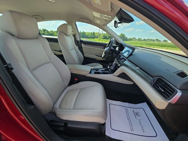 Used 2020 Radiant Red Metallic Honda LX image 31
