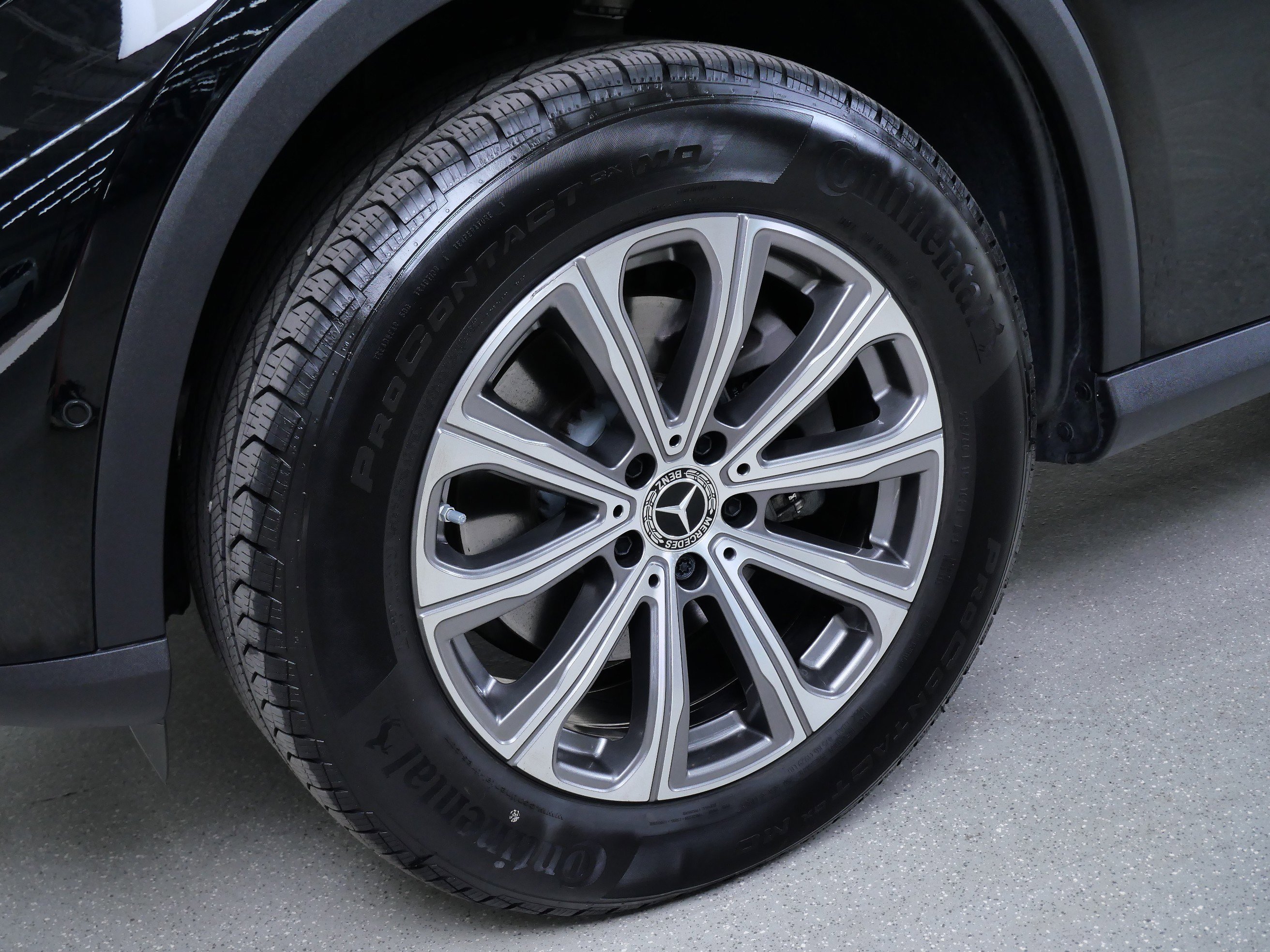 Certified Used 2026 Black Mercedes-Benz GLC 300 image 13