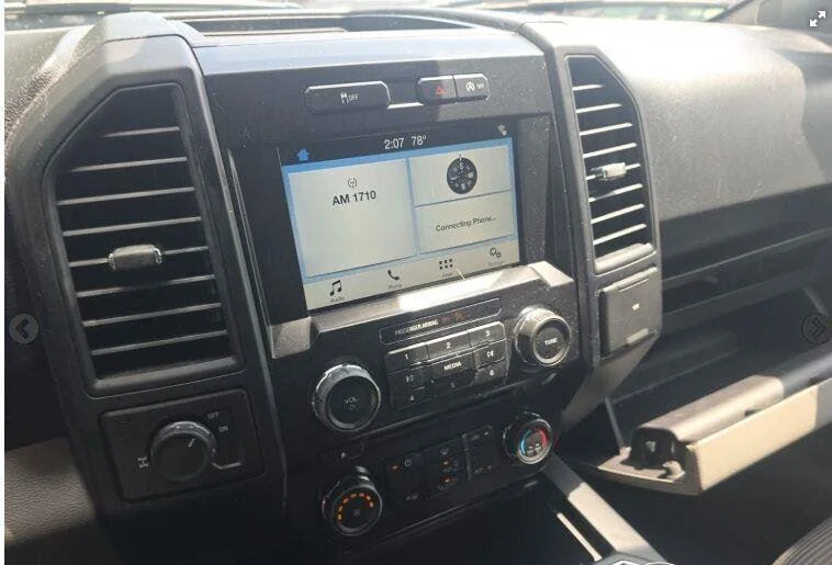 Used 2017 Gray Ford XL image 8