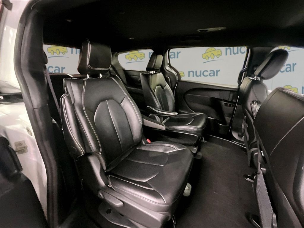 Used 2024 White Chrysler Select S Appearance image 16