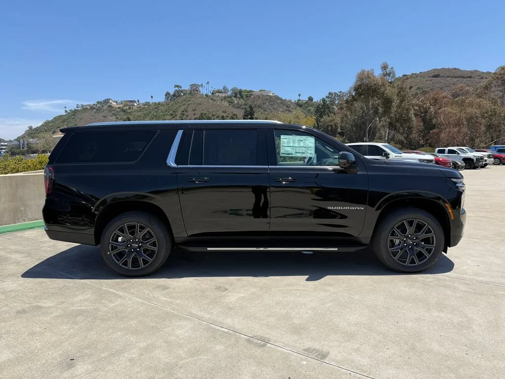 New 2026 Black Chevrolet LT image 4