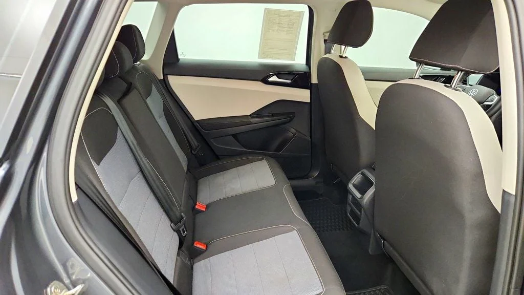 Used 2025 Platinum Gray Metallic Volkswagen S FWD image 21