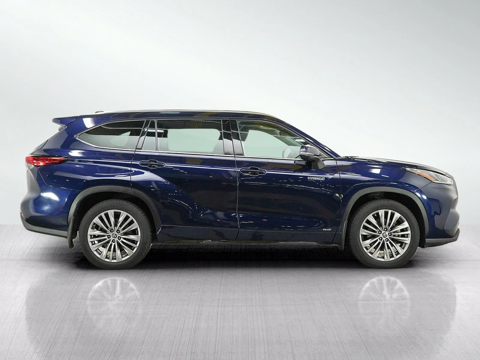 Used 2021 Blue Toyota Hybrid Platinum image 6