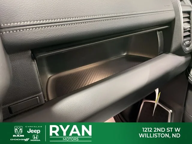 New 2026 Bright White Clear-Coat Exterior Paint RAM Laramie image 42