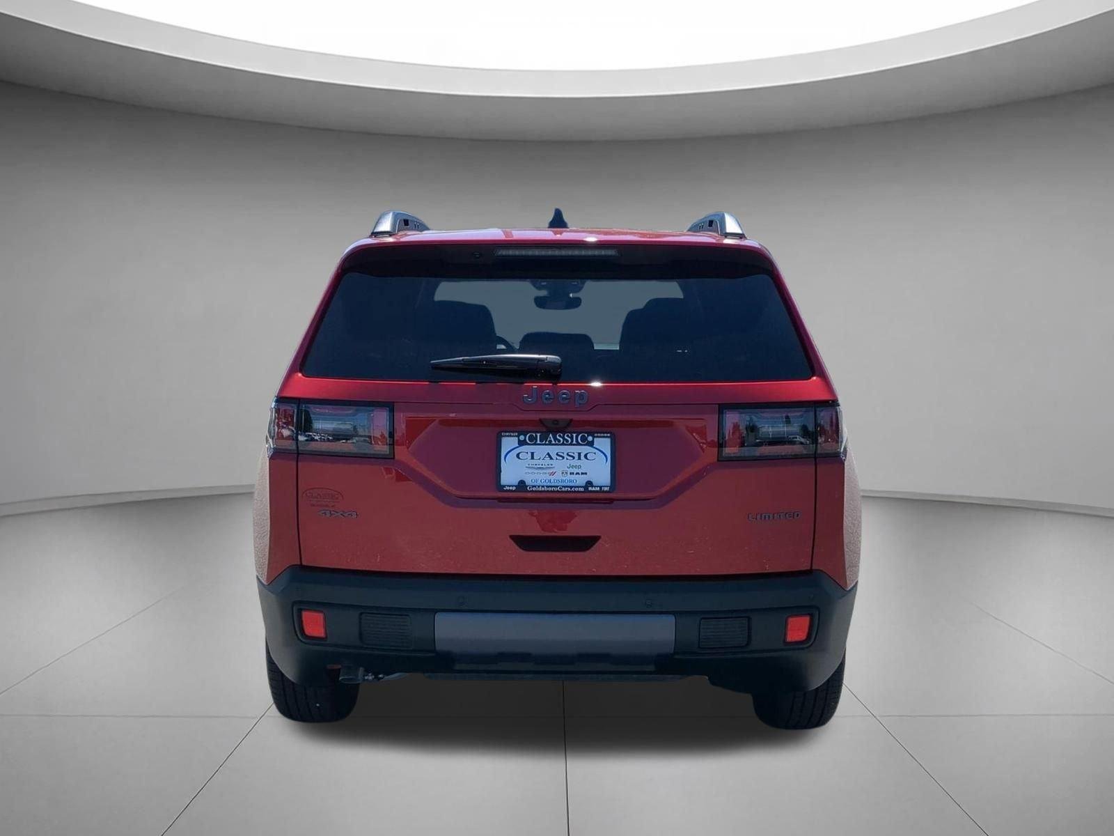 New 2026 Red Hot Pearl-Coat Exterior Paint Jeep Limited image 4