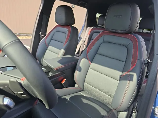2027 Chevrolet Equinox RS - Photo 16