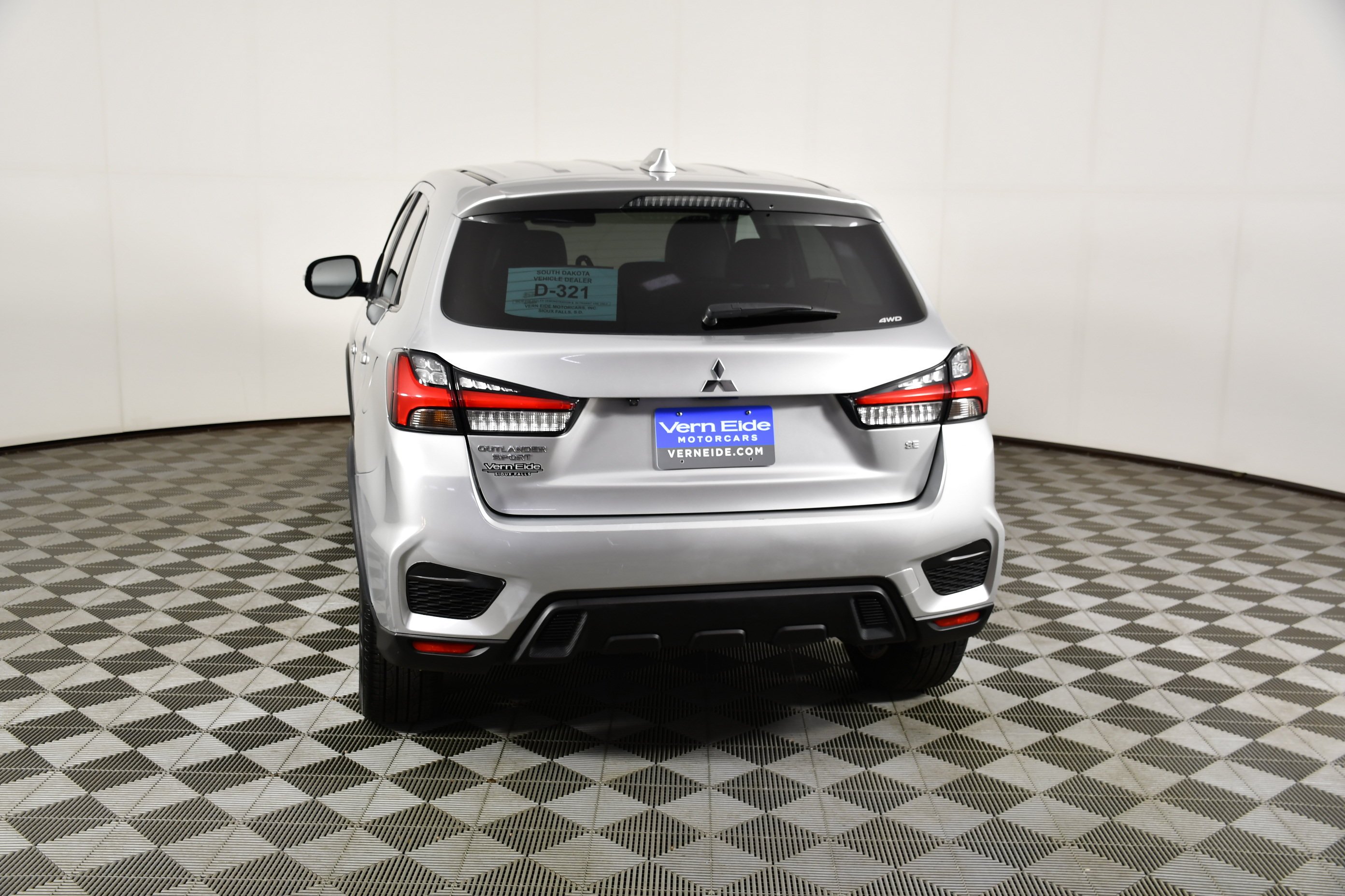 Certified Used 2024 Black Mitsubishi SE image 7