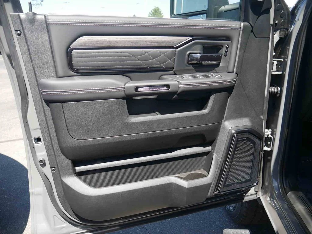 New 2026 Gray Ram Limited image 25