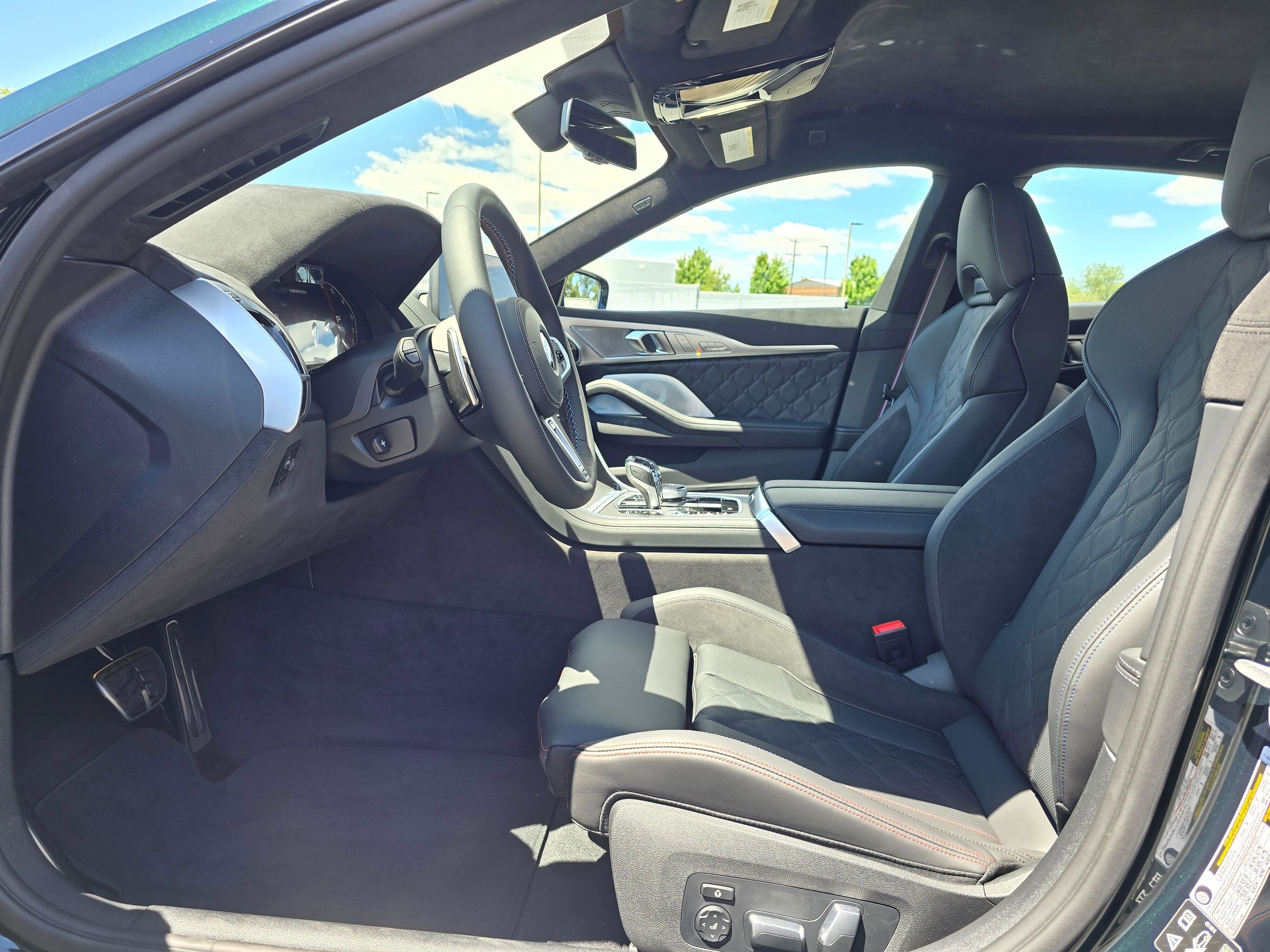 New 2026 Oxford Green Metallic BMW M850i image 11