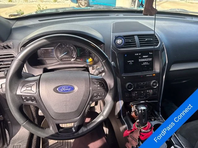 Used 2019 Magnetic Metallic Ford XLT image 11