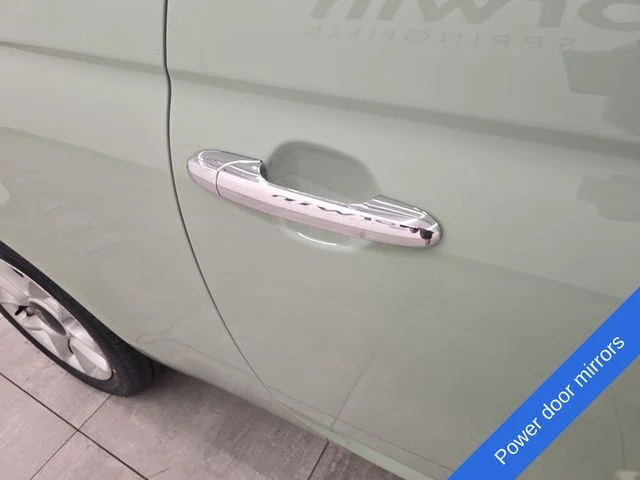 Used 2016 Verde Chiaro FIAT Easy image 8