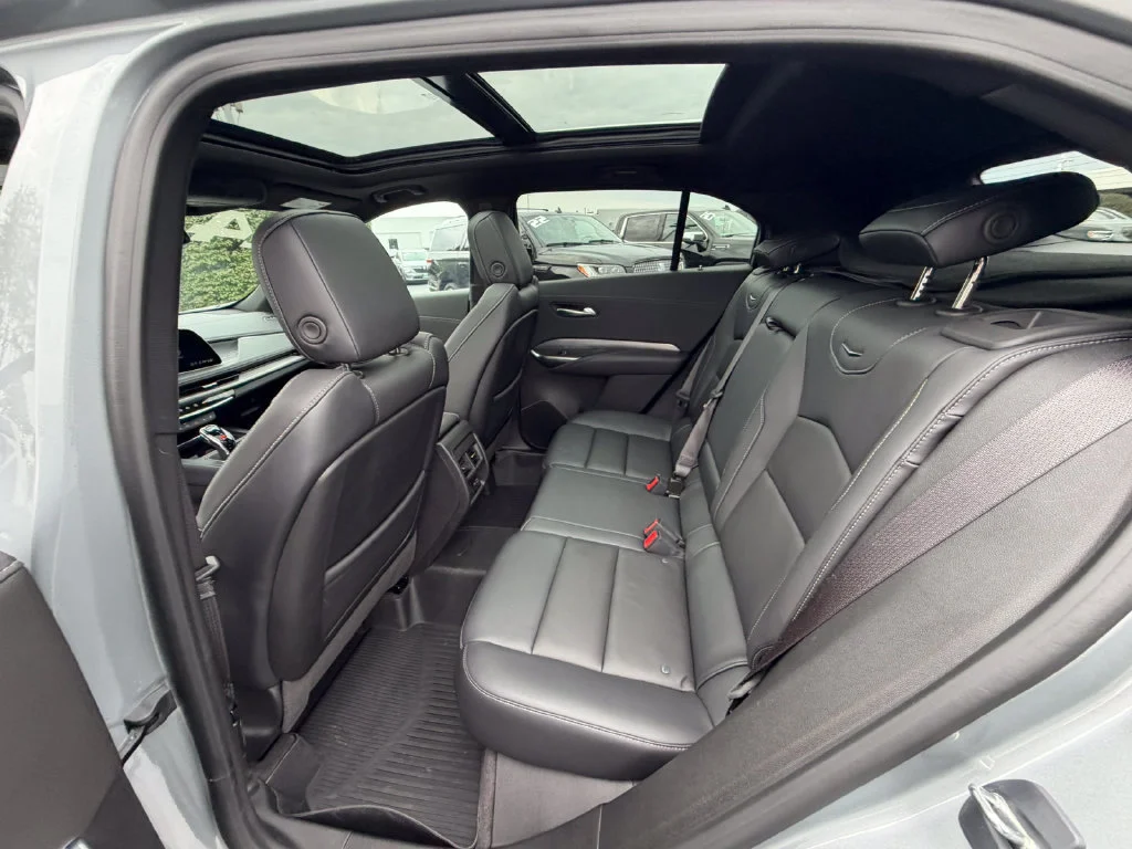 2024 Cadillac XT4 Premium Luxury - Photo 32