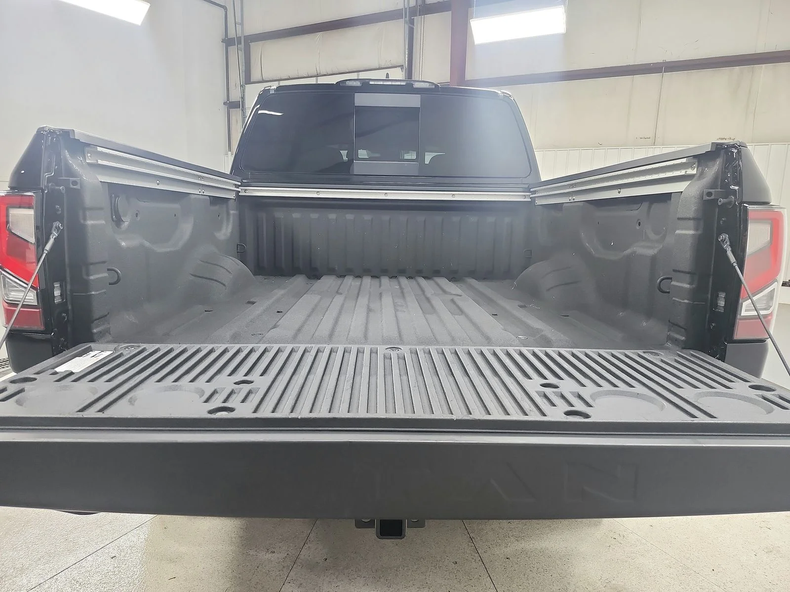 Used 2024 Black Nissan PRO-4X image 51